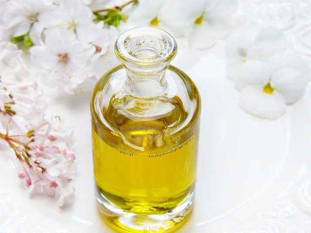 castor oil in a bottle
